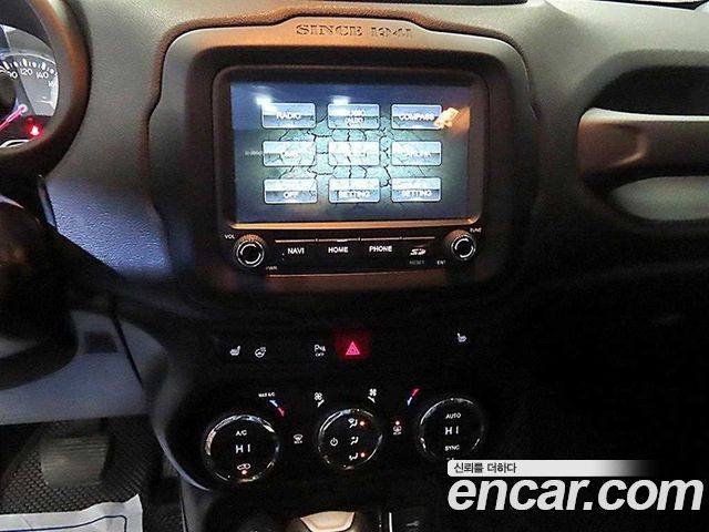 Jeep Renegade 2.0 Diesel Longitude AWD 2016 — фото 15