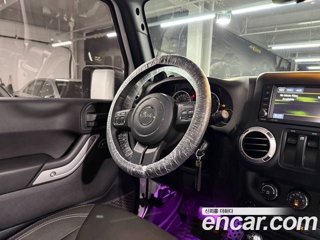 Jeep Wrangler (JK) 2.8 Diesel Rubicon 2Door 2014 — фото 20