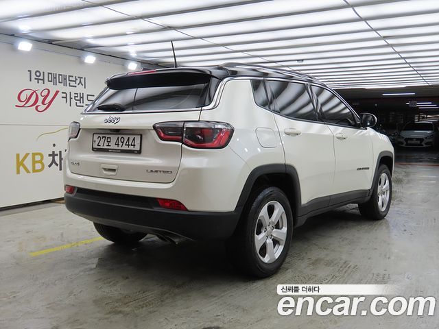 Jeep Compass (II) 2.4 Limitied AWD 2018 — фото 2