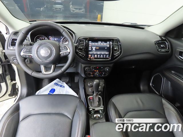 Jeep Compass (II) 2.4 Limitied AWD 2018 — фото 7