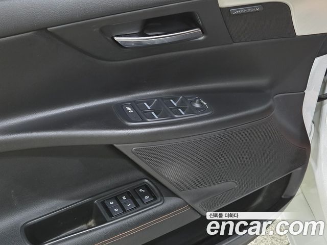 Jaguar XE 20d Perstige AWD 2019 — фото 19