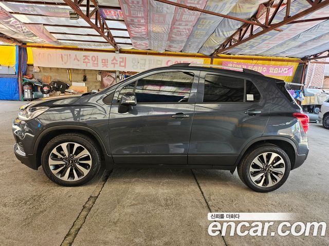 Chevrolet Trax 1.4 Premier 2022 — фото 3