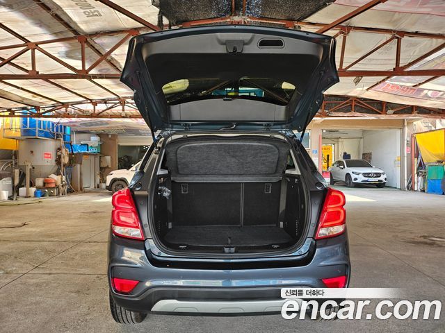 Chevrolet Trax 1.4 Premier 2022 — фото 6