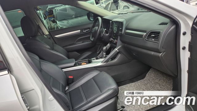 Renault Korea QM6 2.0 LPe LE Signature 2WD 2022 — фото 9