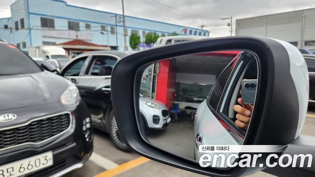 Renault Korea QM6 2.0 LPe LE Signature 2WD 2022 — фото 17