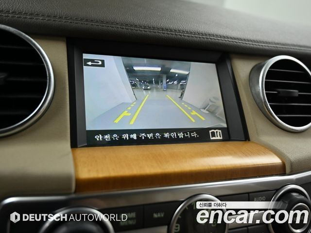Land Rover Discovery 4 3.0 SDV6 HSE 2015 — фото 19