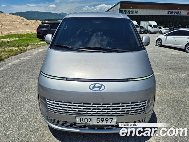 Hyundai Staria Cargo 3-Seater Modern 2022 — фото 2