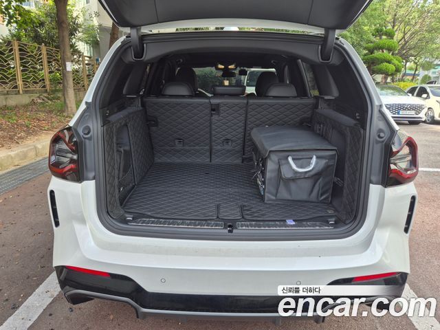 BMW iX3 M Sports 2023 — фото 11