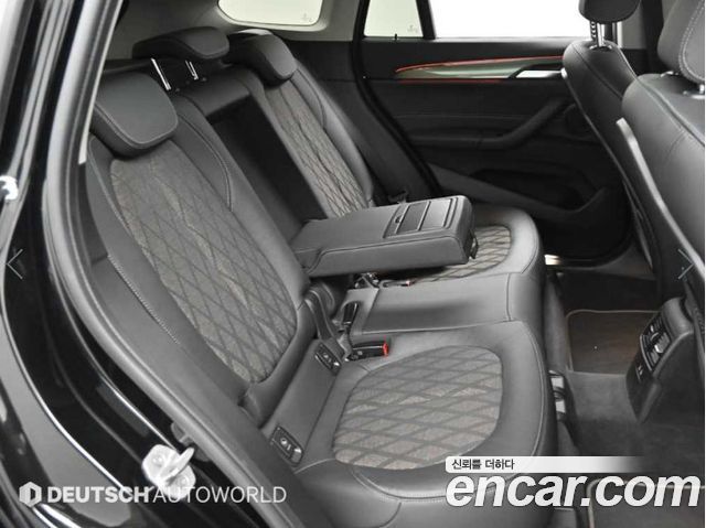 BMW X1 (F48) xDrive 20i xLine 2021 — фото 16