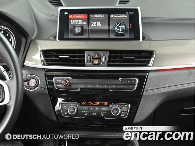 BMW X1 (F48) xDrive 20i xLine 2021 — фото 18
