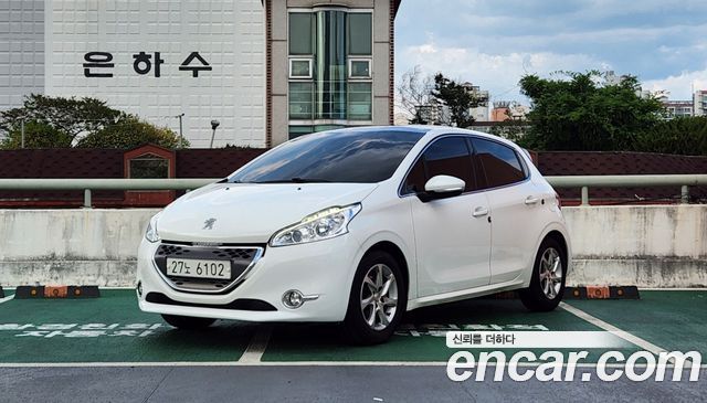 Peugeot 208 1.4 e-HDi Allure 5Door