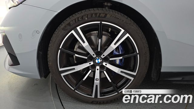BMW 5 Series (G60) 530i xDrive M Sport 2026 — фото 5