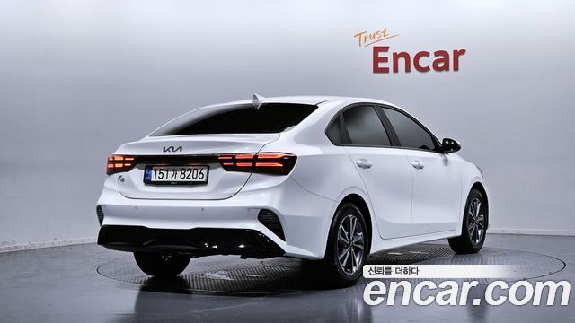 Kia K3 (II) 1.6 Prestige 2022 — фото 2