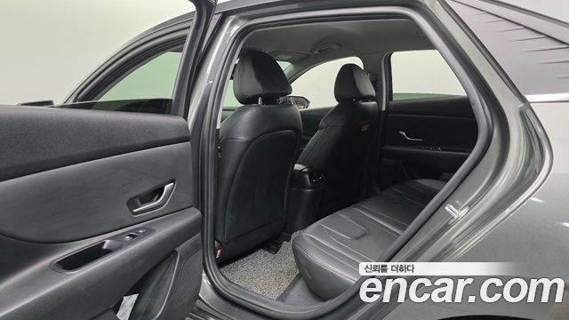 Hyundai Avante (CN7) 1.6 Inspiration 2023 — фото 17