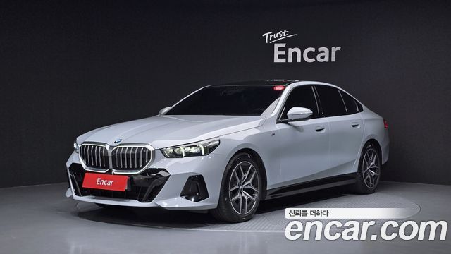 BMW 5 Series (G60) 520i M Sport 2024 — фото 1