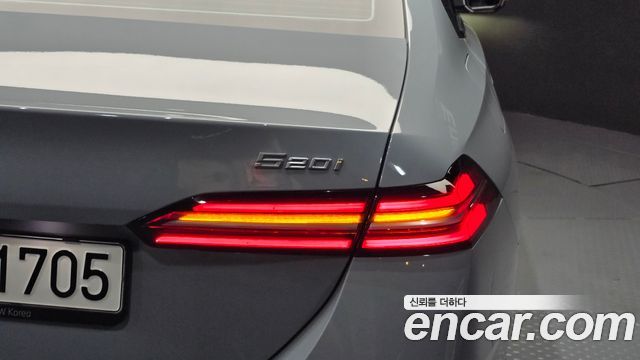 BMW 5 Series (G60) 520i M Sport 2024 — фото 29