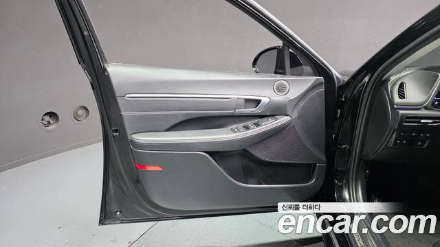 Hyundai Sonata (DN8) 2.0 Premium Plus 2022 — фото 24