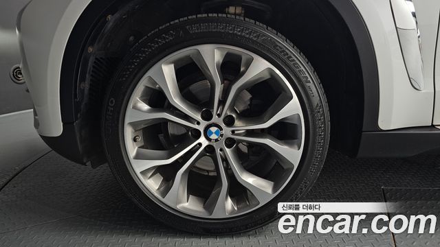 BMW X6 (F16) xDrive 30d 2018 — фото 5