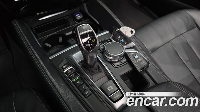 BMW X6 (F16) xDrive 30d 2018 — фото 9