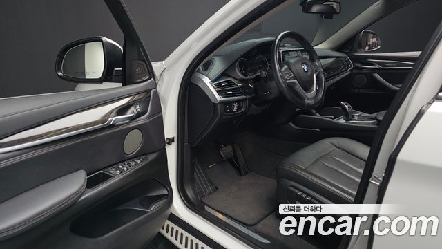 BMW X6 (F16) xDrive 30d 2018 — фото 11