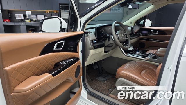 Kia Carnival (IV) Gasoline 9-seater Limousine(Special vehicle) 2021 — фото 10