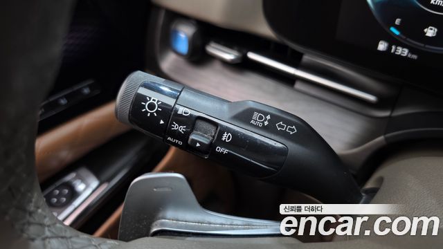 Kia Carnival (IV) Gasoline 9-seater Limousine(Special vehicle) 2021 — фото 23
