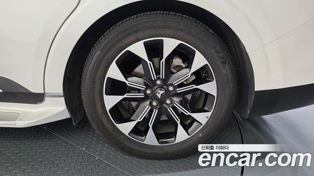 Kia Carnival (IV) Gasoline 9-seater Limousine(Special vehicle) 2021 — фото 27