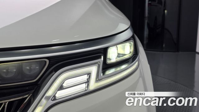 Kia Carnival (IV) Gasoline 9-seater Limousine(Special vehicle) 2021 — фото 28