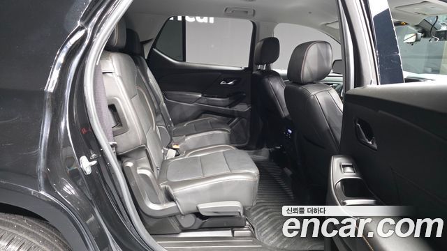 Chevrolet Traverse 3.6 AWD Premier 2020 — фото 12