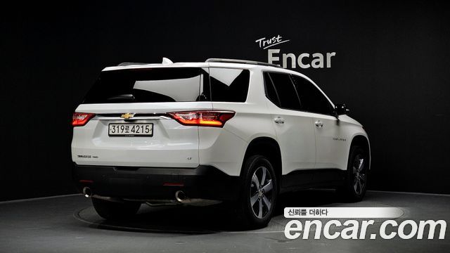 Chevrolet Traverse 3.6 AWD LT Leather Premium 2020 — фото 2