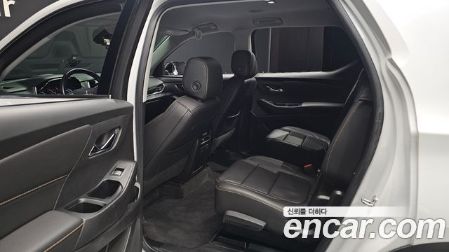 Chevrolet Traverse 3.6 AWD LT Leather Premium 2020 — фото 12