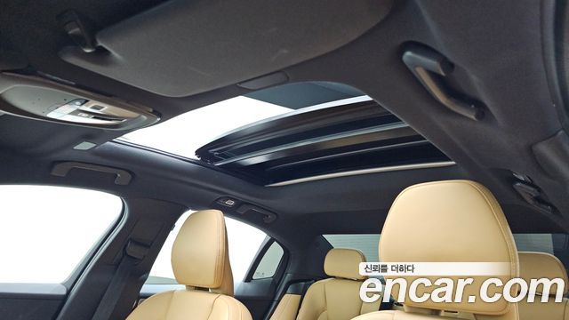 Volvo S60 (III) B5 Ultimate Bright 2024 — фото 19