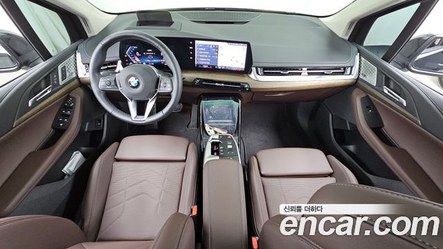 BMW 2 Series Active Tourer (U06) 218d Luxury 2025 — фото 7