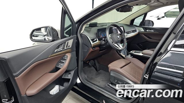 BMW 2 Series Active Tourer (U06) 218d Luxury 2025 — фото 10