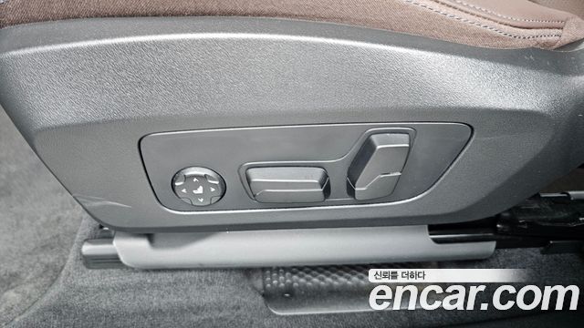 BMW 2 Series Active Tourer (U06) 218d Luxury 2025 — фото 37