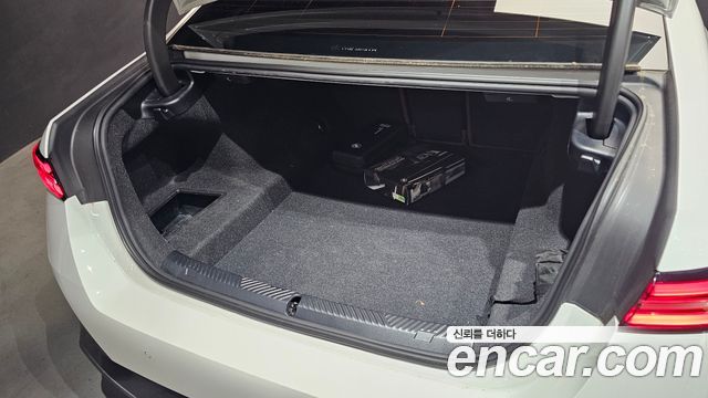 BMW 5 Series (G60) 530i xDrive M Sport 2026 — фото 18