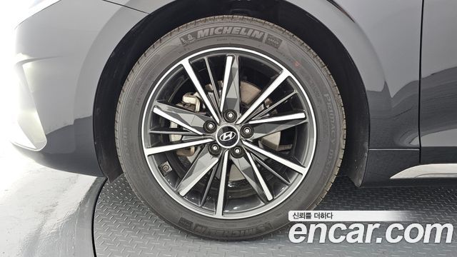 Hyundai Grandeur (IG) 2.5 Exclusice 2023 — фото 5