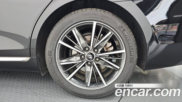 Hyundai Grandeur (IG) 2.5 Exclusice 2023 — фото 21