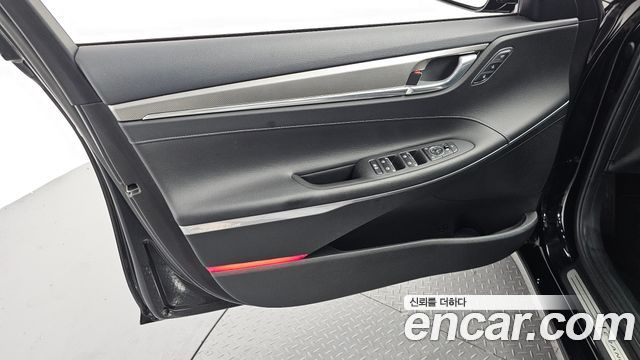 Hyundai Grandeur (IG) 2.5 Exclusice 2023 — фото 24