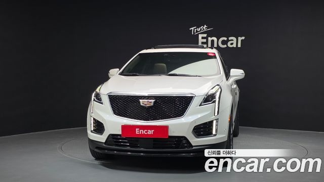 Cadillac XT5 3.6 Sport AWD 2022 — фото 3