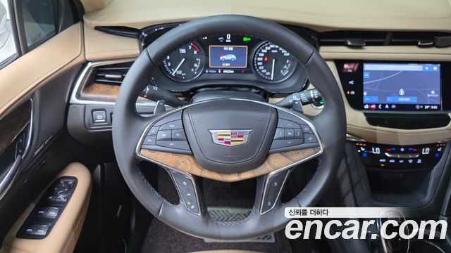 Cadillac XT5 3.6 Sport AWD 2022 — фото 12