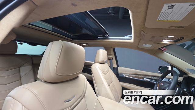 Cadillac XT5 3.6 Sport AWD 2022 — фото 20