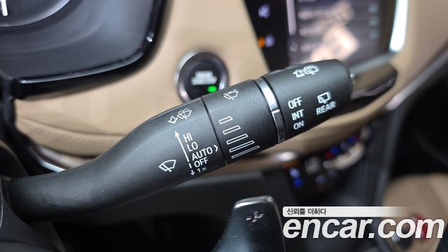 Cadillac XT5 3.6 Sport AWD 2022 — фото 29