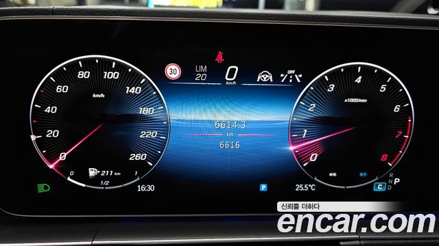 Mercedes-Benz GLE-Class (W167) GLE350 4MATIC 2025 — фото 8