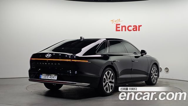 Hyundai Grandeur (GN7) 3.5 Gasoline 2WD Exclusive 2023 — фото 2
