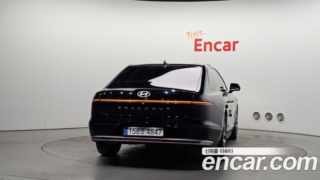 Hyundai Grandeur (GN7) 3.5 Gasoline 2WD Exclusive 2023 — фото 4