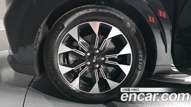 Kia Carnival (IV) Diesel 9-Seater Signature 2021 — фото 5
