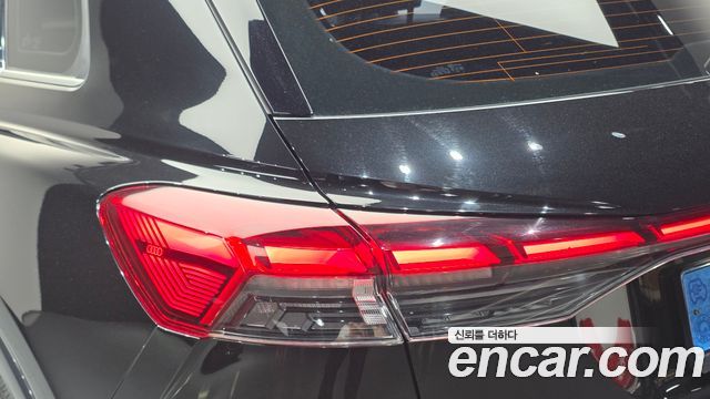 Audi Q4 e-tron (F4) 40 Premium 2022 — фото 23