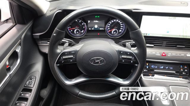 Hyundai Grandeur (IG) 2.5 Premium 2022 — фото 13