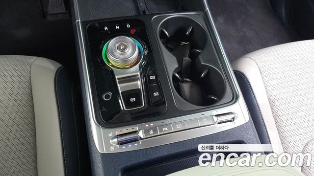 Kia Carnival (IV) HEV 7seater Gravity 2025 — фото 9